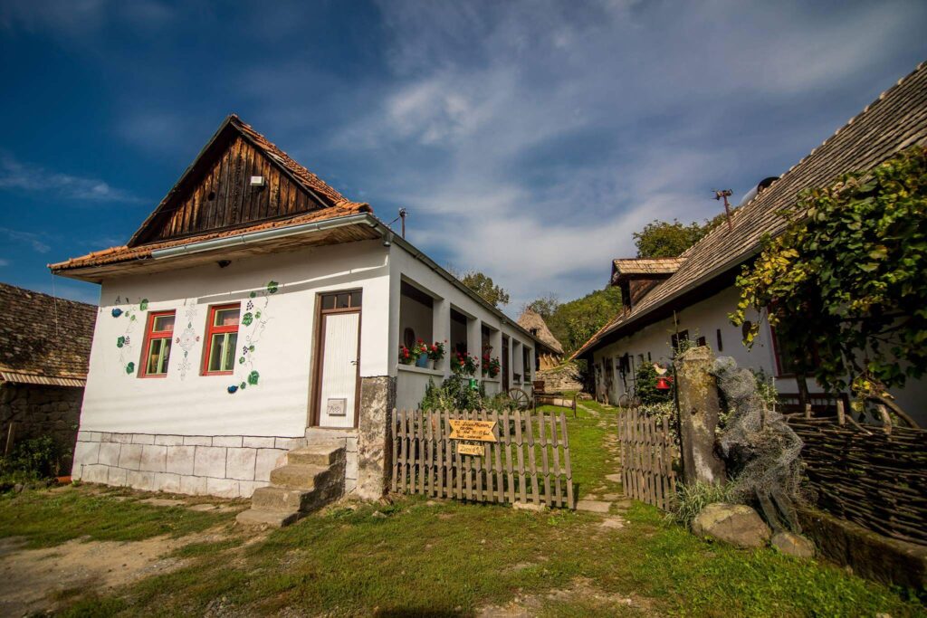 Regionálny informačný bod s kaviarňou - Lišov Múzeum